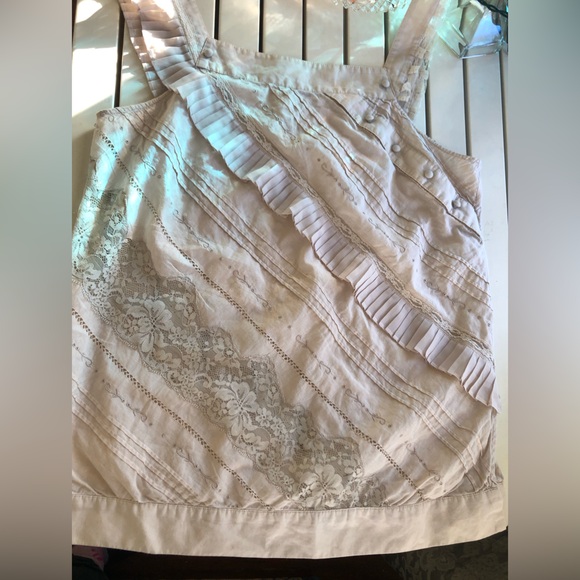 BCBG Feminine Blouse - Picture 4 of 5